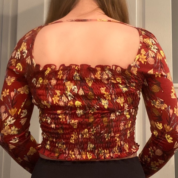 Love Fine Burgundy Flower Shirt/ Size Small - Picture 3 of 4